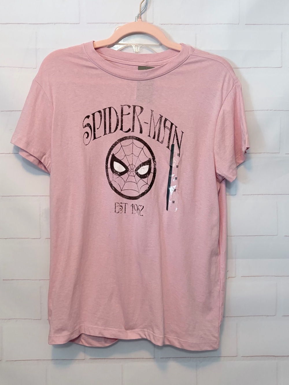 Pink Distressed Spider-Man Graphic T-Shirt Sz M NWT